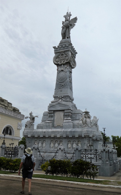Colon Cemetery Havana 6 July 18 (14)