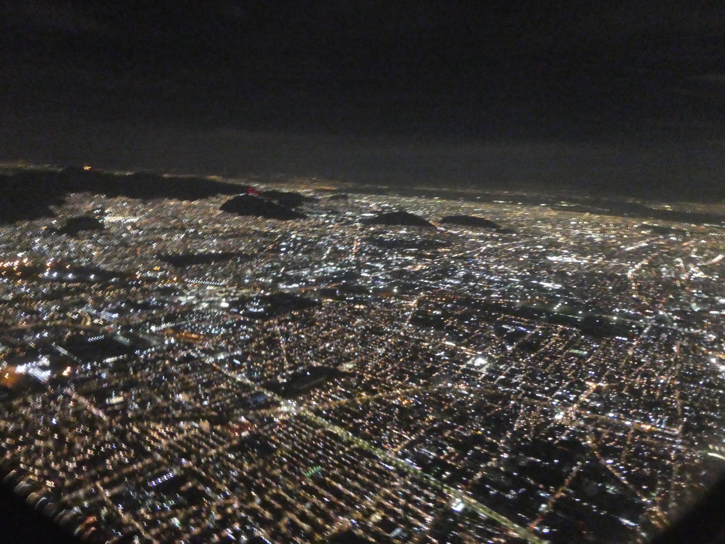 Flying into Mexico City (5) Photo