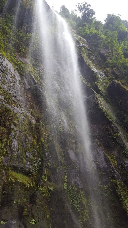 La Chorrera Waterfall 590m - Colombias highest