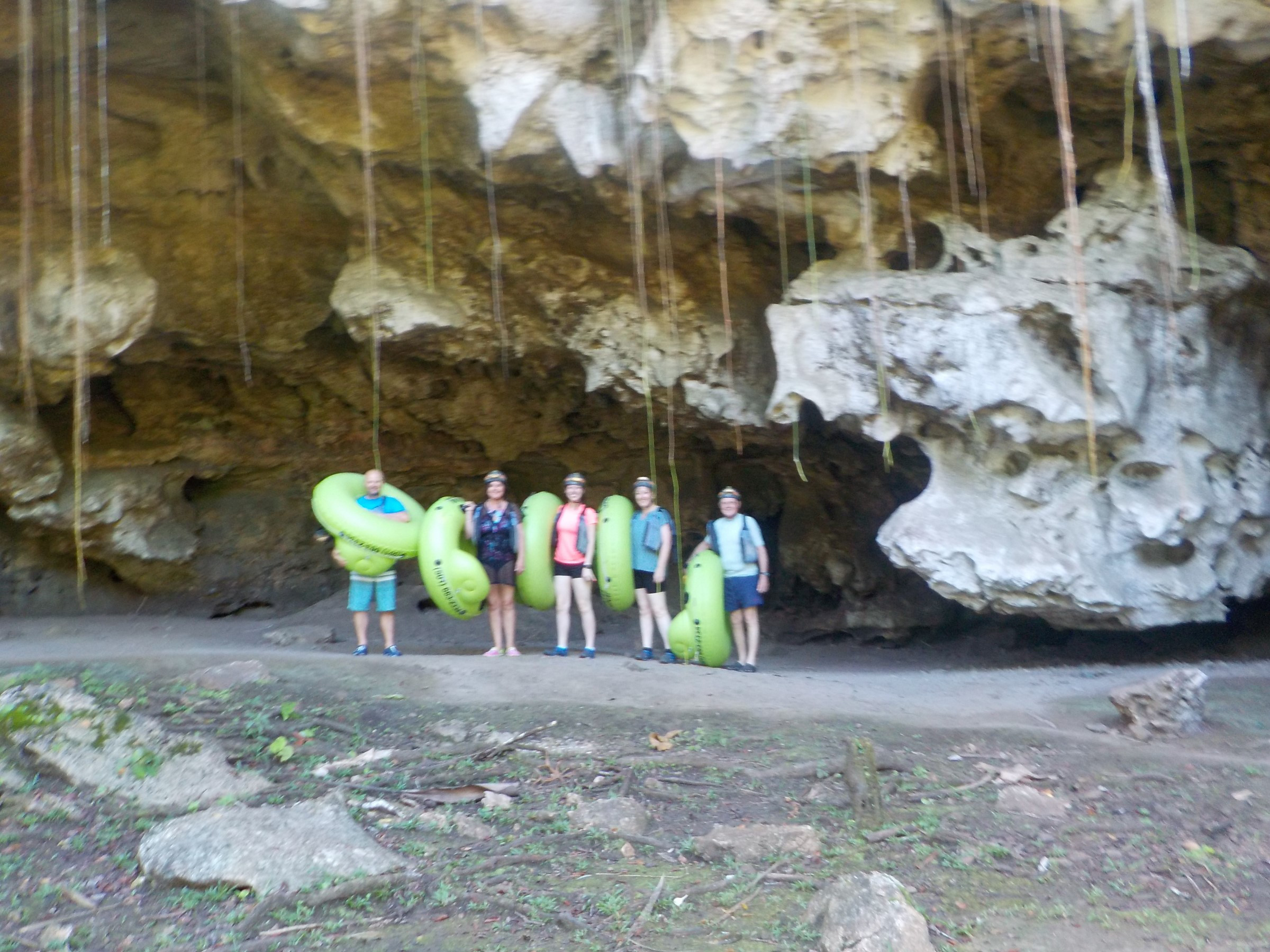 Cave Tubing near San Ignacio Belize (10) | Photo Cave Tubing Belize San Ignacio