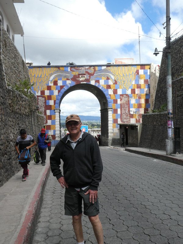 Chichicastenango Gucumatz Arch  (2)