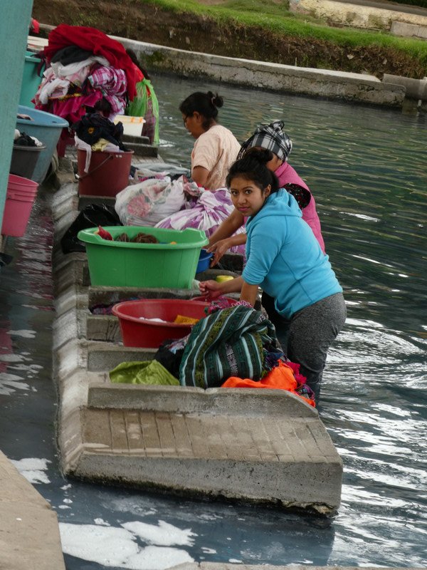Quetzaltenango Thermal water for cloths washing and bathing Guatemala (5)