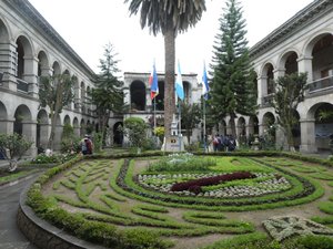 Quetzaltenango Guatemala City Hall (3)