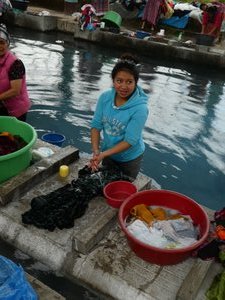 Quetzaltenango Thermal water for cloths washing and bathing Guatemala (11)