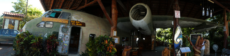 El Avion Restaurant near Quepos Costa Rica (7)