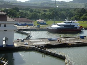 Miraflora Lock Panama Canal (12)