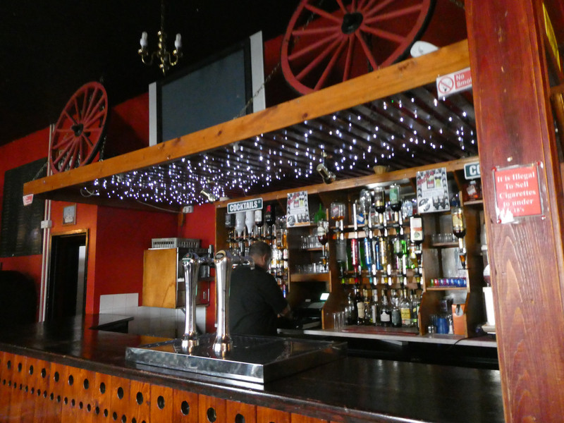 Port Stanley Falklands - Globe Tavern (1)
