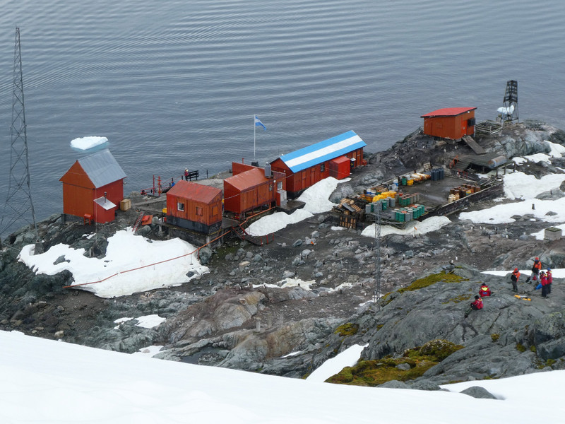 Almirante Browns Station Paridise Harbour Antarctic Peninsula (17)