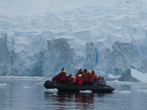 Paridise Harbour Antarctic Peninsula (29)