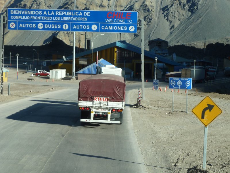 Border from Argentina to Chile