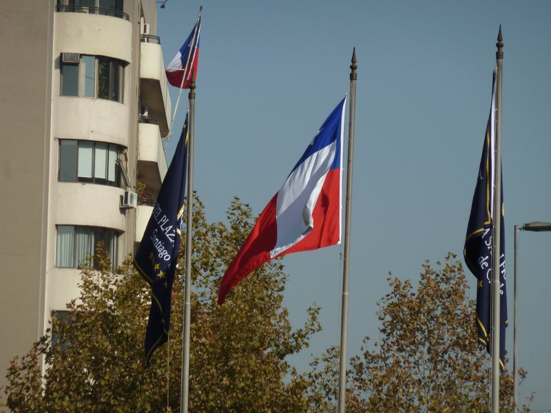 Chile & Santiago flags
