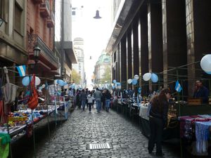 Street Markets on Sunday in BA (11)