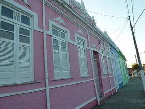 Our trip to the island of Itaparica - colourful houses