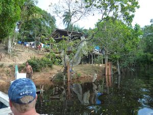 Life along the Amazon River (19)