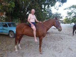 Kande Beach horse riding (42)