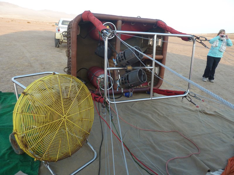 Pams Hotair Ballooning over Namib Desert (21)