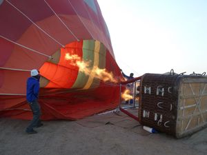 Pams Hotair Ballooning over Namib Desert (26)