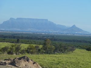 1.6. First sightings of Table Top Mountain entering Cape Town (12)