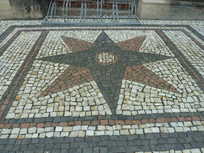 Many pavements in Dresden are like this