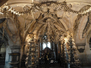 Sedlec Ossuary (Bone Church) Kutna Hora Czech Republic (21)
