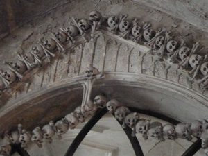 Sedlec Ossuary (Bone Church) Kutna Hora Czech Republic (24)