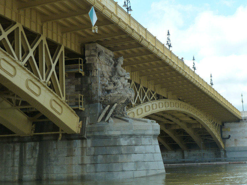 Margit Bridge Budapest Hugary (1)