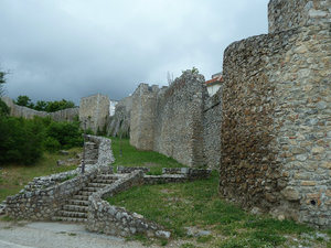 Ohrid has 30 kms ancient wall along its northern boundry (1)