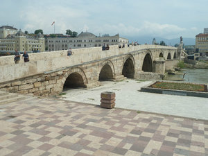 Stone Bridge Skopie (2)
