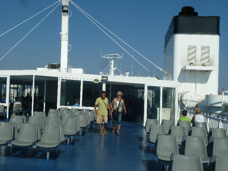 Ferry to Mykonos (10)