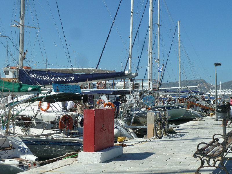 Waterfront at Adamas on Milos (4)