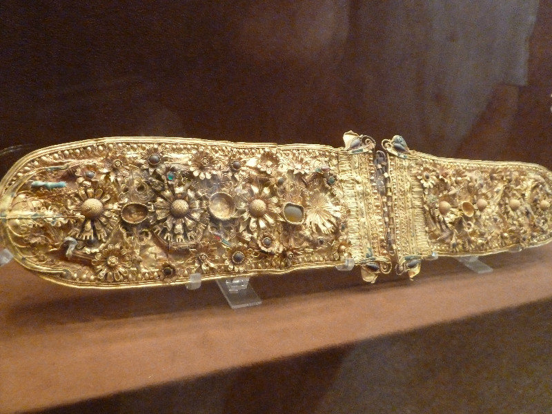 Jewelled Belt National Archaeological Museum Athens (18)