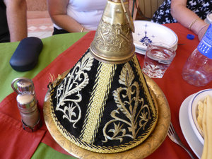 Lunch at Tineghir Morocco (5)