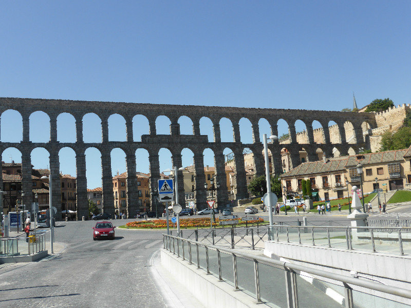 Roman Aquaduct in Segovia Spain (10)