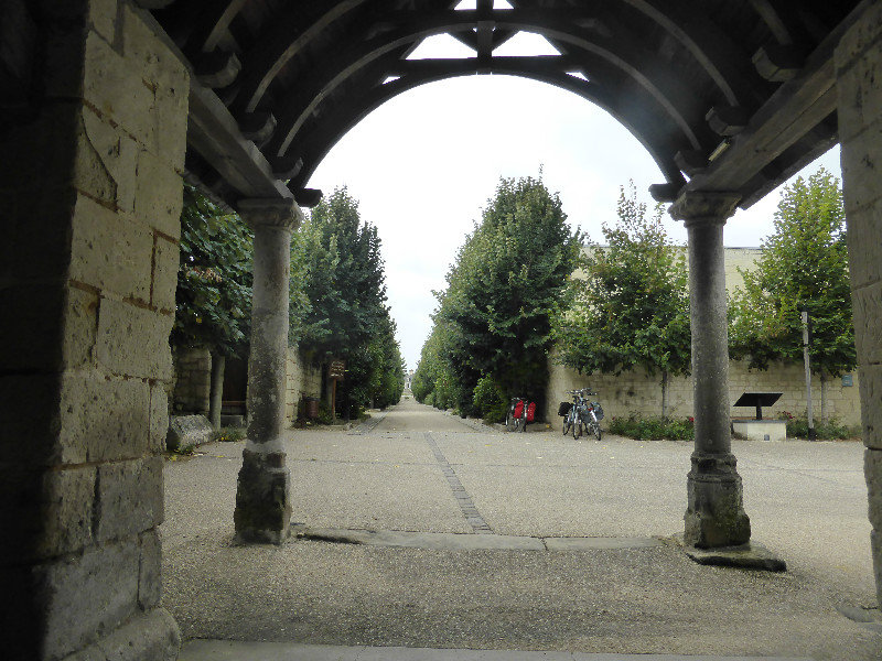 Abbaye de Fontevraud in Loire Valley France (10)