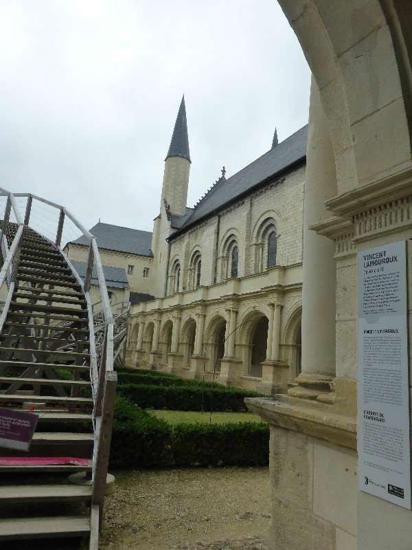 Abbaye de Fontevraud in Loire Valley France (31)