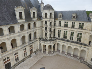 Chateau de Chambord Loire Valley in France (7)