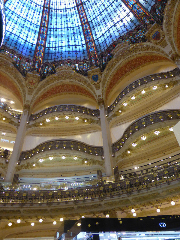 Amazing shopping Centre in Paris France