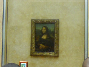 Mona Lisa at Musee du Louvre