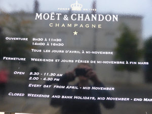 Moet & Chandon in Champagne  Region Epernay France (3)