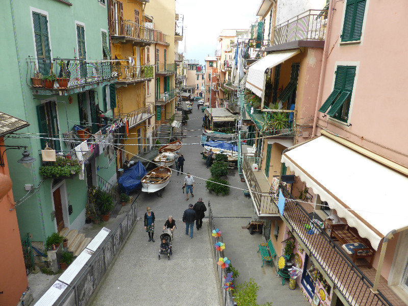 Manarola in Cinque Terre Italy 9 Oct 2013 (2)