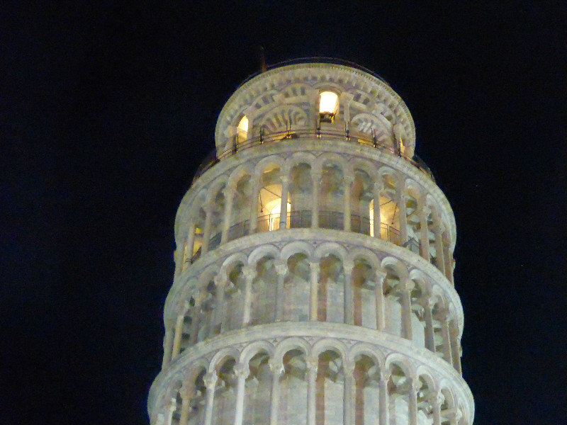 Leaning Tower of Pisa Italy (9)