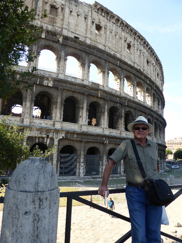 Colosseum Rome Italy 14 Oct 2013 (2)