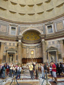 Pantheon Rome Italy 14 Oct 2013 (12)