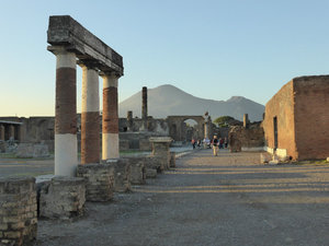 Pompeii Italy 17 Oct 2013 (27)