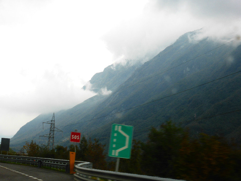 First glimpse of Dolomites (4)