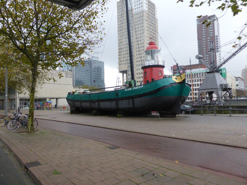 Very wet Rotterdam in The Netherlands 6 Nov 2013 (13)