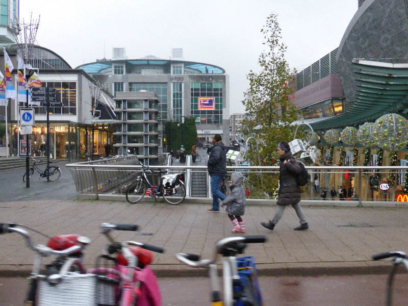 Very wet Rotterdam in The Netherlands 6 Nov 2013 (15)