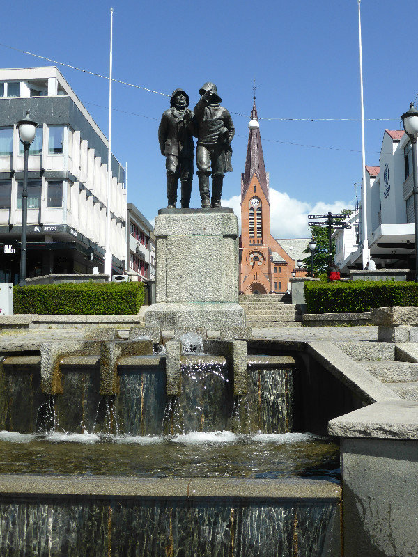 Haugesund fountain celebrating the fishing industry