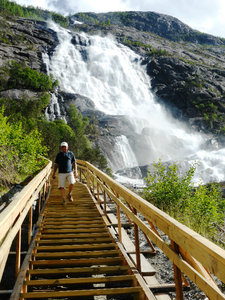 Langfoss Waterfall (6)