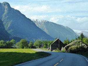 Road along Sorfjorden Highway 13 (49)